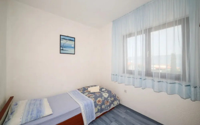 Holiday home in Slatine