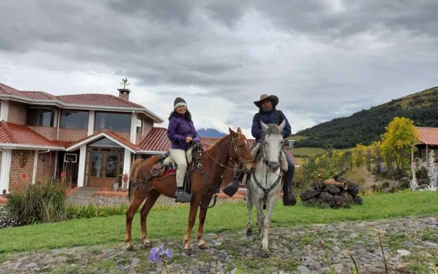 Balcon Al Cotopaxi Hosteria