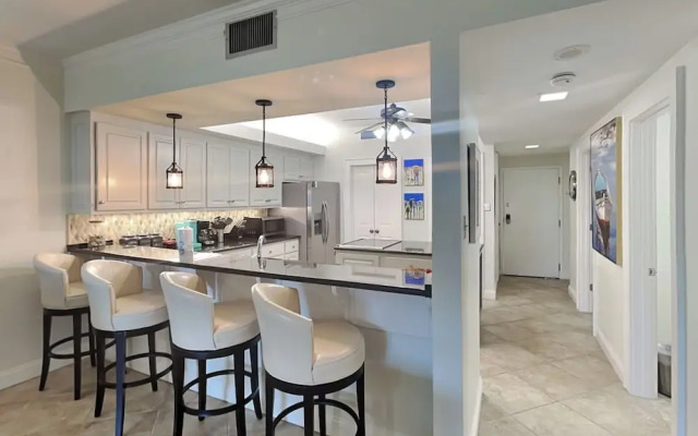 Shipwatch Surf & Yacht by Southern Vacation Rentals