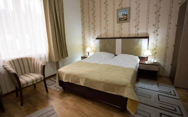 Hotel Rina Cerbul