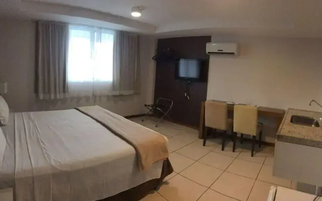 Happy Hotel Manaíra