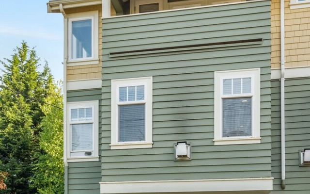 Seattle Vacation Home: Out of Africa