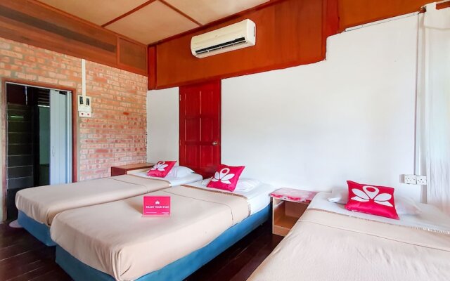 ZEN Rooms Pelangi Beach Resort