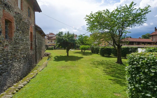 Attractive Apartment in Sandigliano With Garden