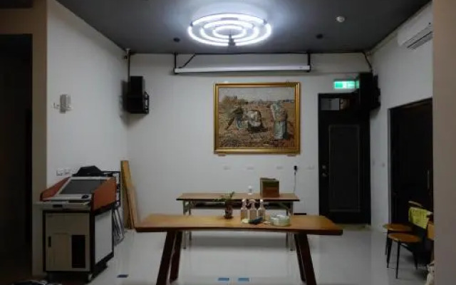 Happy Wing Guesthouse