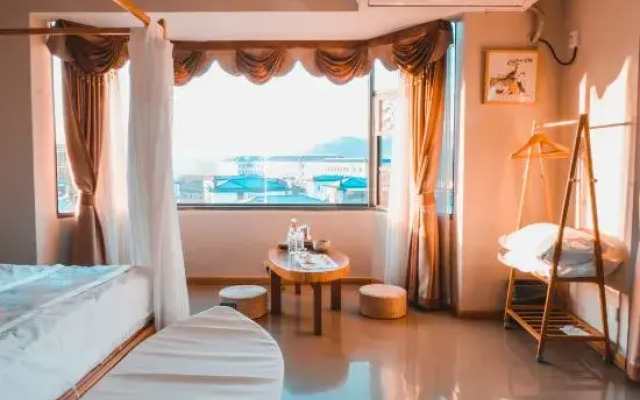 Yunshu Shuijing Hostel