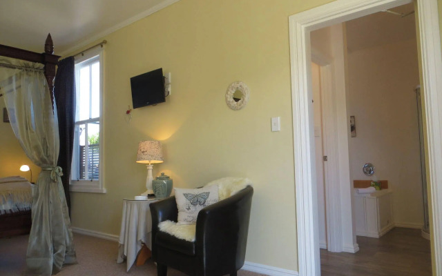 Cotswold Cottage Bed and Breakfast