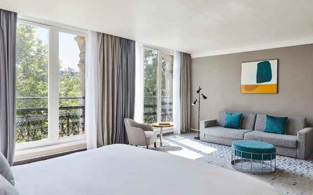Double Junior Suite (full double bed)