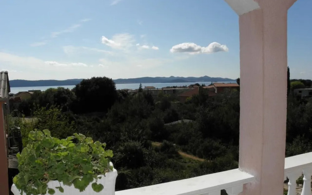 Pool - Swimming Pool and Grill - A3