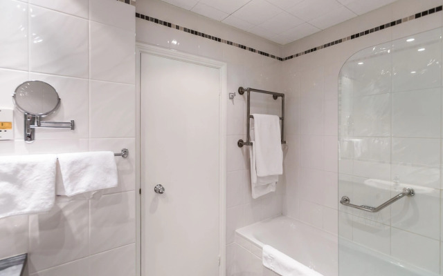 St Pierre Park Hotel & Golf