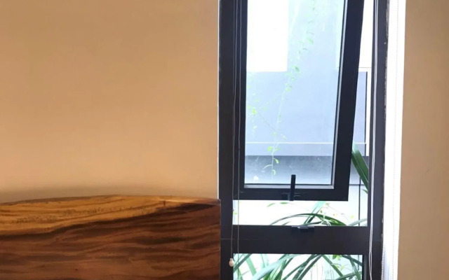 Sky Gem Central Hotel