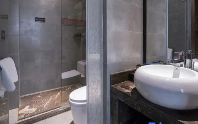 Perth Crown International Hotel – Bathroom – Xinyu