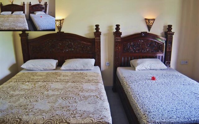 Adi Santia Bungalows