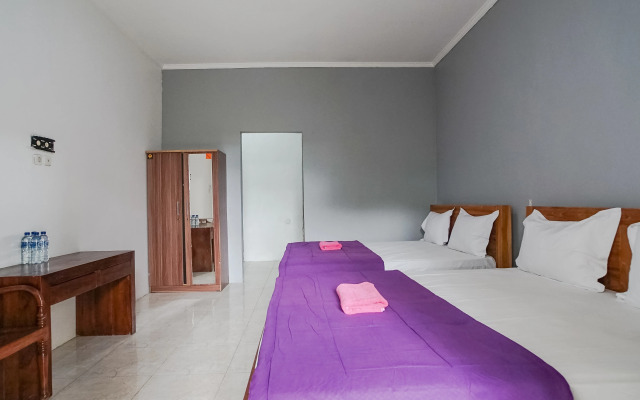 Ketapang Guesthouse Echo Beach Canggu