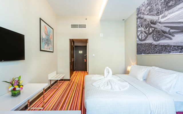 Gravity Hotel