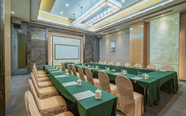Dongsheng Jiuzhou International Hotel