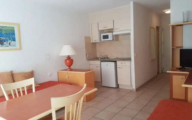 Appartement Saint-Raphaël, 1 pièce, 3 personnes - FR-1-466A-35