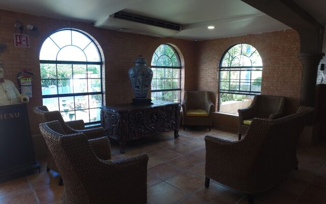 Resort Mision del Mar