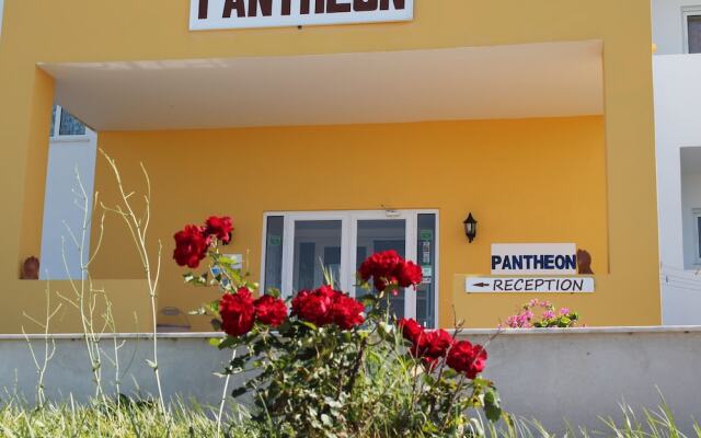 Pantheon Hotel