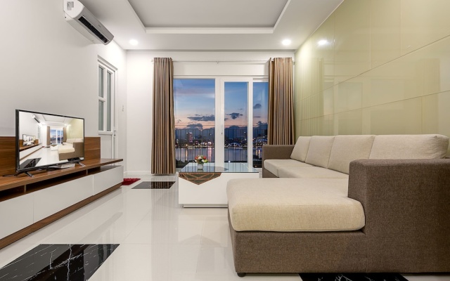 Salalem Monarchy Apartment Han Riverside – Guest Rooms – Da Nang