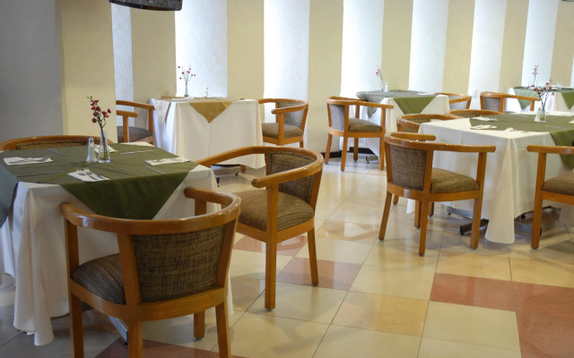 Aranzazu Plaza Kristal Aguascalientes