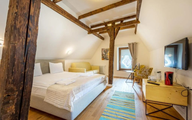 . Rossmarkt Haus camere de inchiriat
