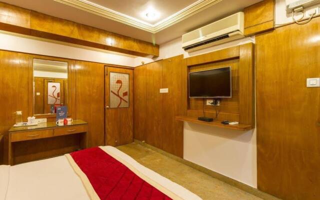 OYO 934 Hotel Spiro Comforts Inn
