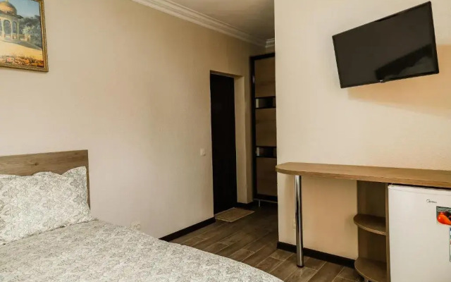 Hotel KONUS