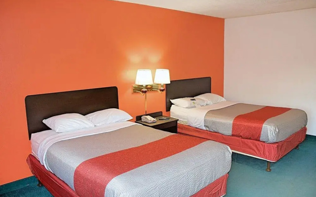 Express Inn New Stanton