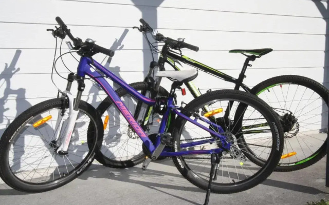 Lockwood Manor Motel