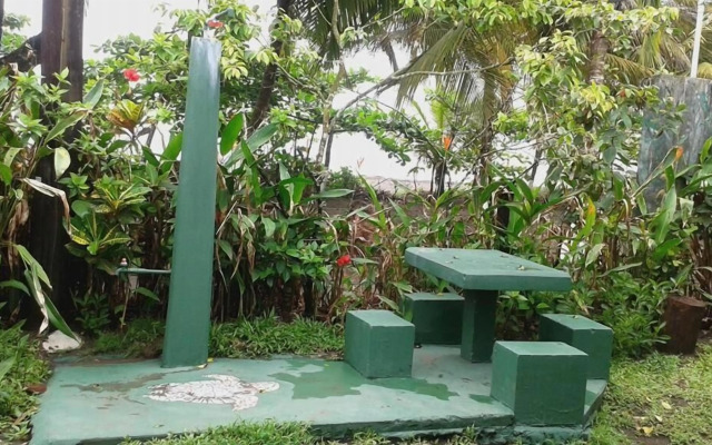 Cabinas Balcon de Mar Tortuguero
