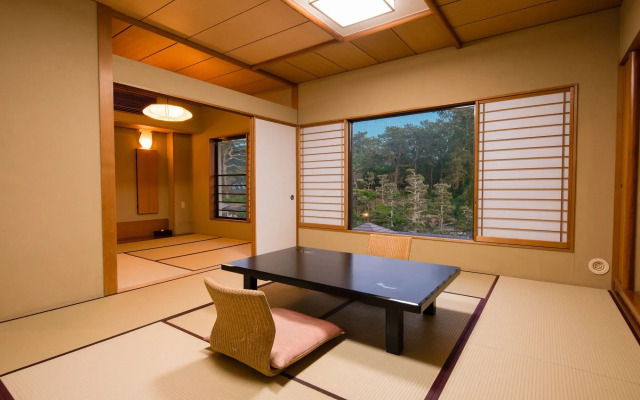 Hotel Hagoromo
