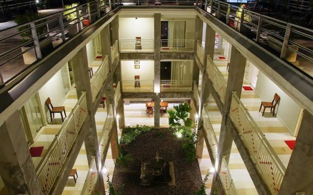 Hotel Marni Mulya
