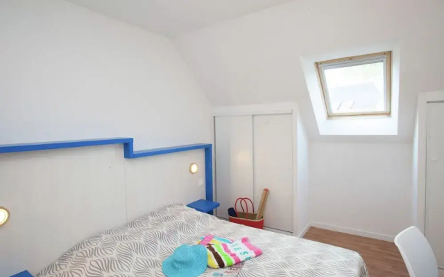 Neat Apartment Between Deauville and Cabourg