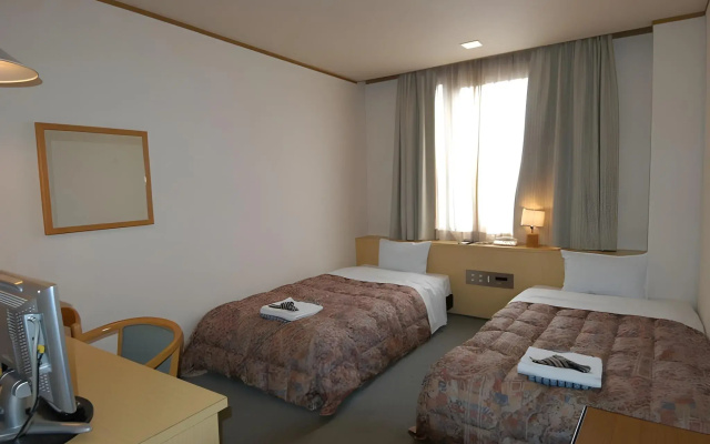 Kanonji Grand Hotel
