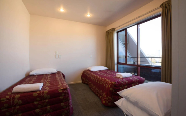Hotel Give