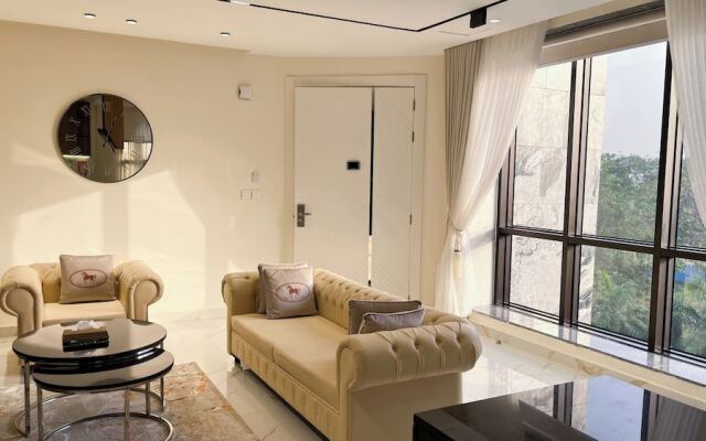 Mini Palace Luxury Suites
