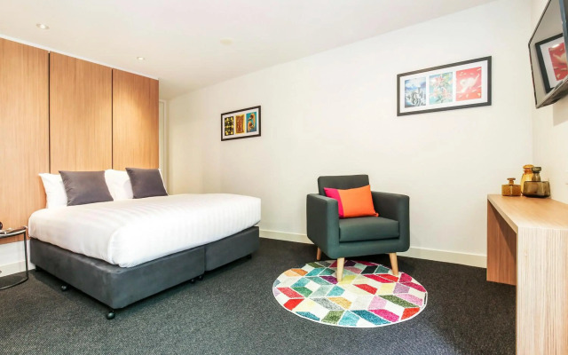 Plum Carlton Serviced Apartments
