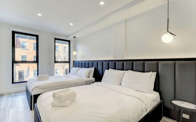 CLUBHAUS Hotel