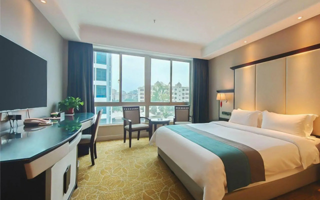 Haikou Weihao Hot Spring Hotel (Provincial Government Riyue Square)