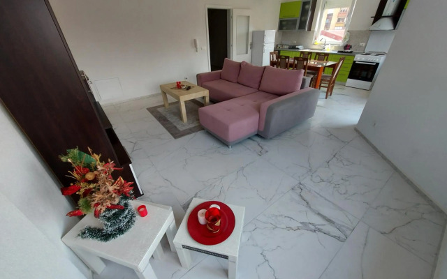 Xxl Apartament City Centar 1