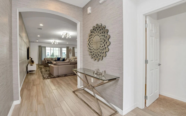 Broadoak Drive villa Solterra 4