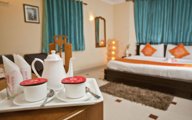 OYO Rooms Cyber Hub DLF