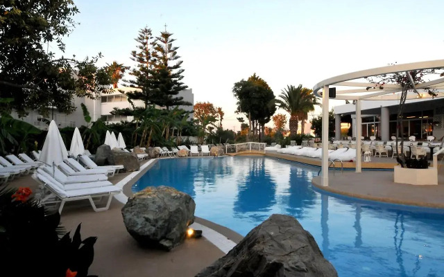 Palm Beach Hotel - Adults only