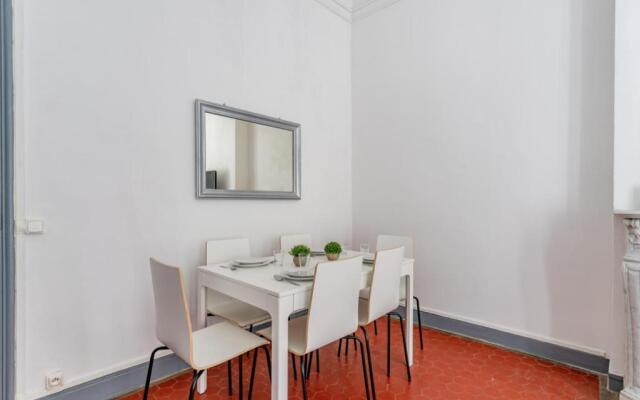 Superb apartment 100sqm, 5 min from the Old Port