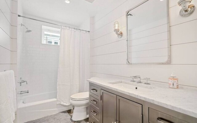 Ardmore Home - Sleeps 7