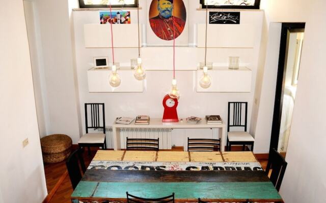 Colosseo Nice Terrace Apartment