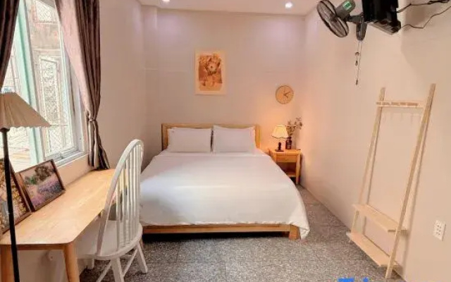 Linh Ngoc Chau Hotel