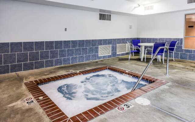 Motel 6 New Braunfels, TX