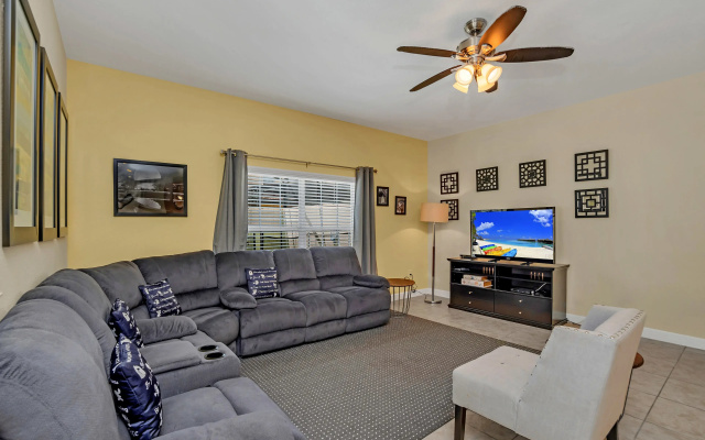 8950CALIFO, Kissimmee, US